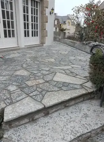 maçon à Combourg - image 4