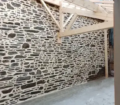 maçon à Pontorson - image 3