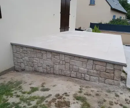 maçon à Pontorson - image 4