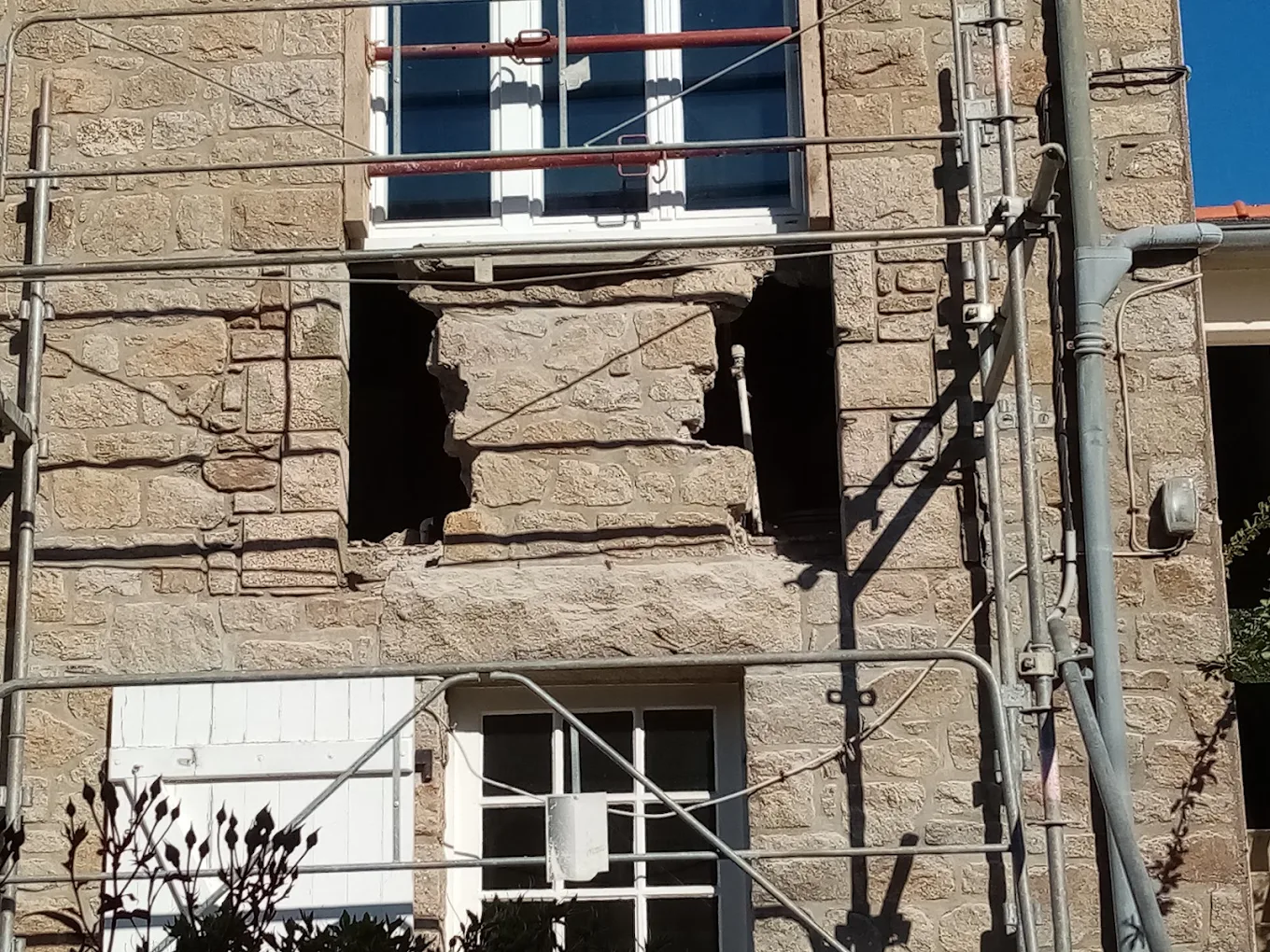 ouverture mur porteur cancale