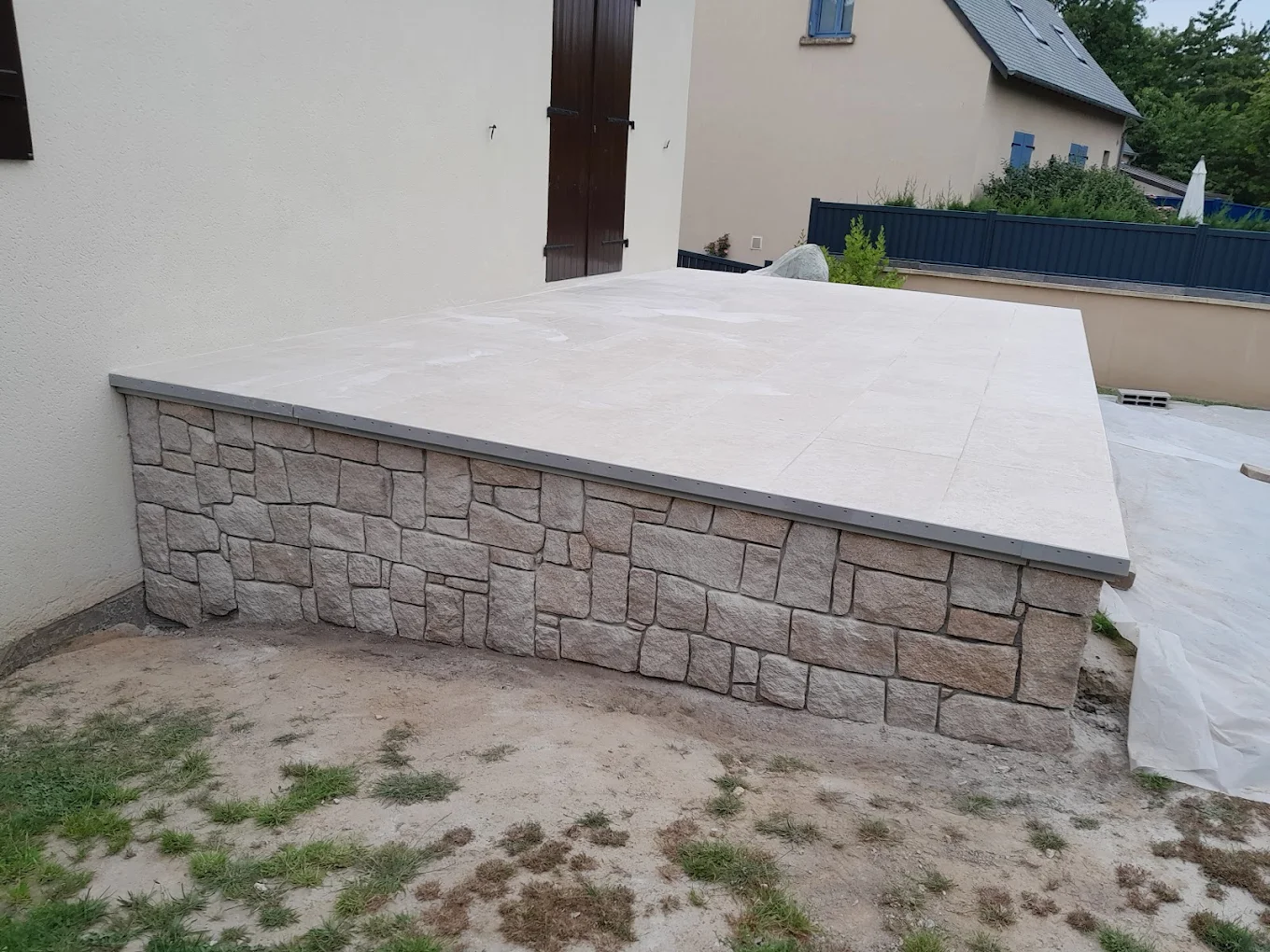 pose de paves pleine fougeres